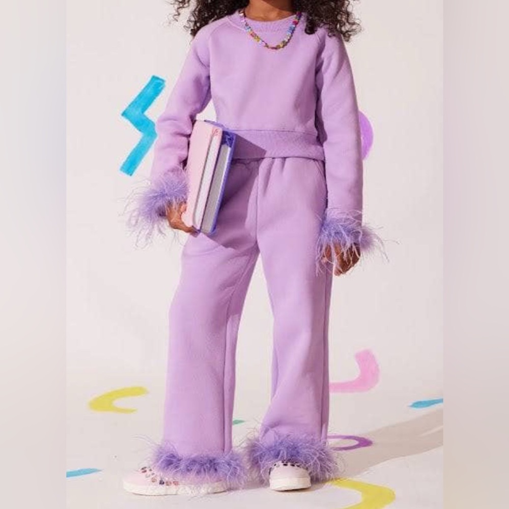 WORN ONCE Lola + The Boys Lavender Feather Trim Set